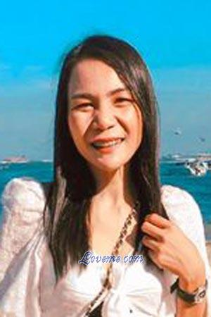 200689 - Natnicha (Nicha) Age: 40 - Thailand