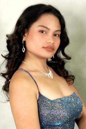 Philippines women